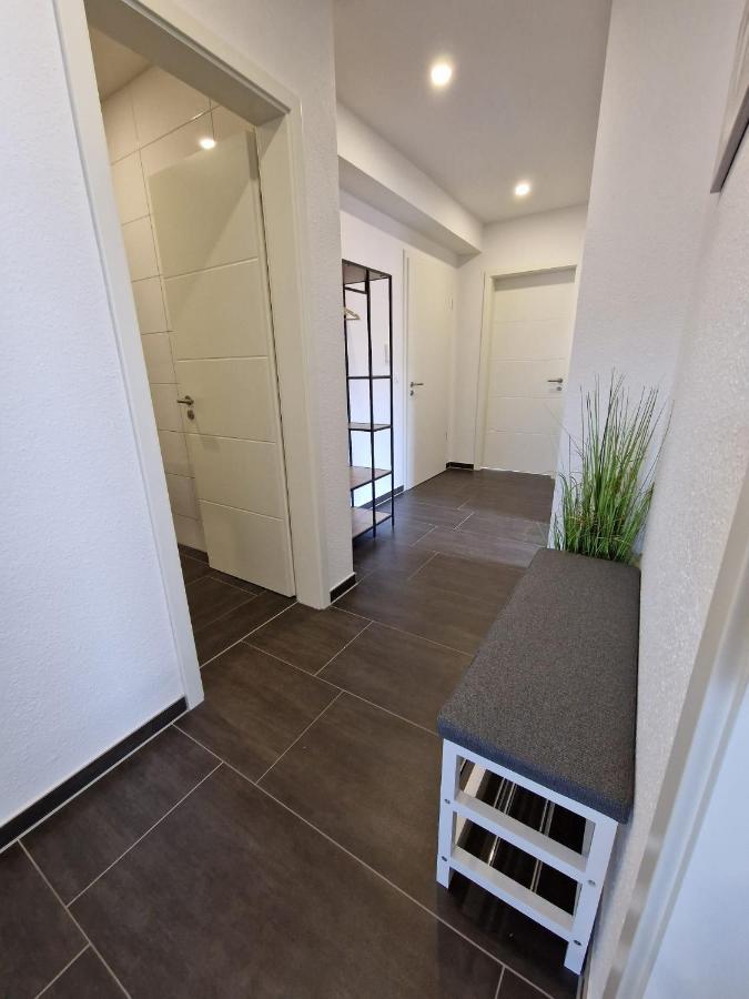 Exklusive Ferienwohnung In Lingen Holthausen 2Zim, 2Badez,Kueche,Balkon,Waschmaschine Luaran gambar