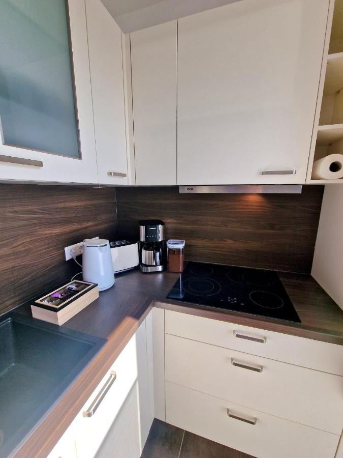 Exklusive Ferienwohnung In Lingen Holthausen 2Zim, 2Badez,Kueche,Balkon,Waschmaschine Luaran gambar