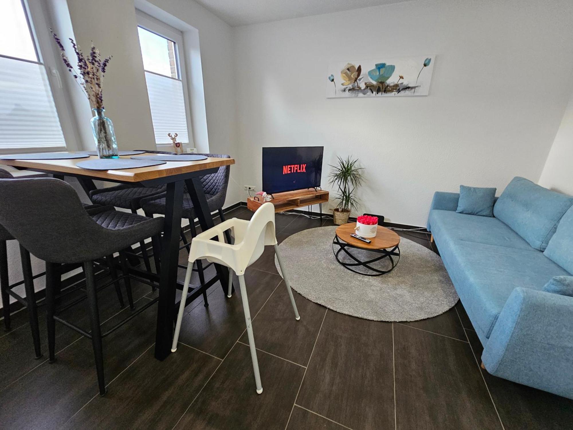 Exklusive Ferienwohnung In Lingen Holthausen 2Zim, 2Badez,Kueche,Balkon,Waschmaschine Luaran gambar