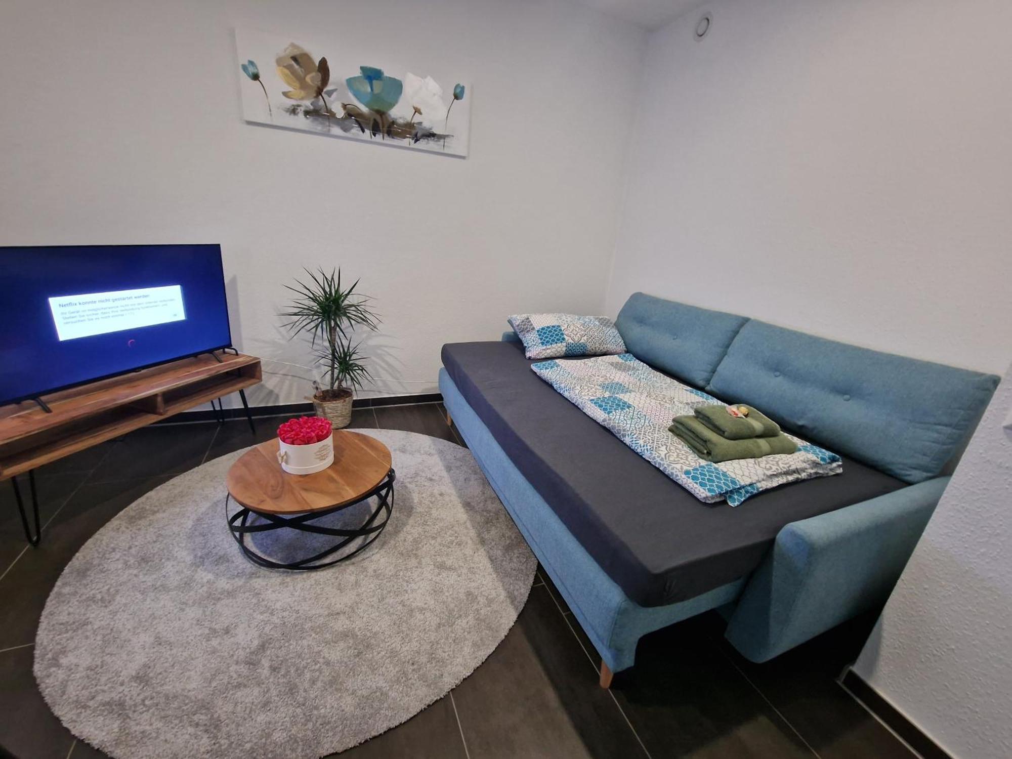 Exklusive Ferienwohnung In Lingen Holthausen 2Zim, 2Badez,Kueche,Balkon,Waschmaschine Luaran gambar